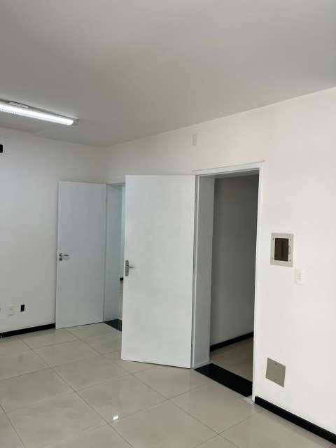 Sala com 60 m² para alugar por R$ 4.500,00 na Barra, Salvador/BA. 