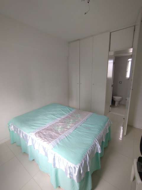 Apartamento no Jardim Apipema com 3 quartos e 2 suítes, 110 m² à venda por R$ 550.000,00