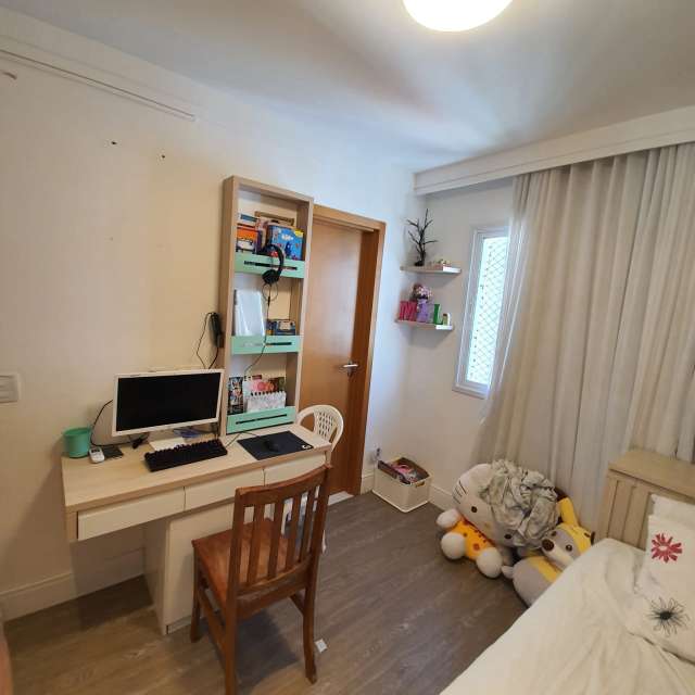 Apartamento em Pituaçu com 4 quartos e 3 suítes, 140 m² à venda por R$ 1.370.000,00