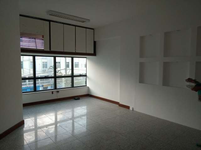 Salas a partir de 40 m² para alugar por R$ 2.000,00 - Av. Paulo VI, Pituba, Salvador/BA 