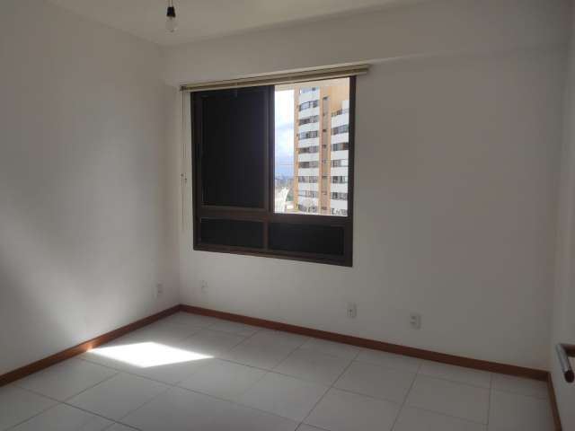 Apartamento no Itaigara com 1 quarto, 43 m² à venda por R$ 430.000,00