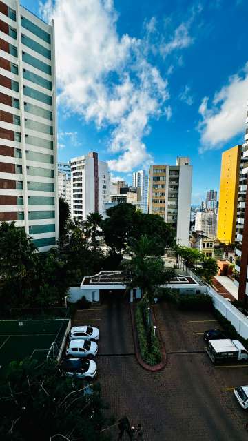 Apartamento na Barra com 4 suítes, 187m² à venda por R$ 1.990.000,00