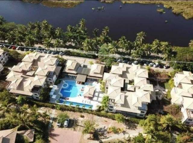 Casa em Praia do Forte com 2 suítes, 76m² à venda por R$ 1.420.000,00