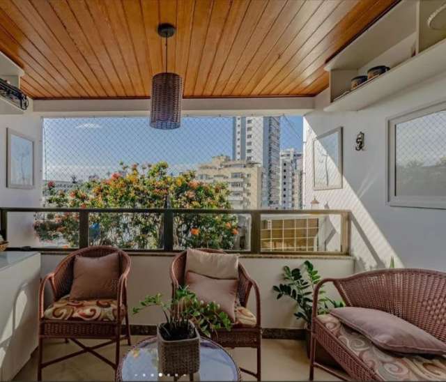 Apartamento na Pituba com 3 quartos sendo 1 suíte, 152m² à venda por R$ 630.000,00