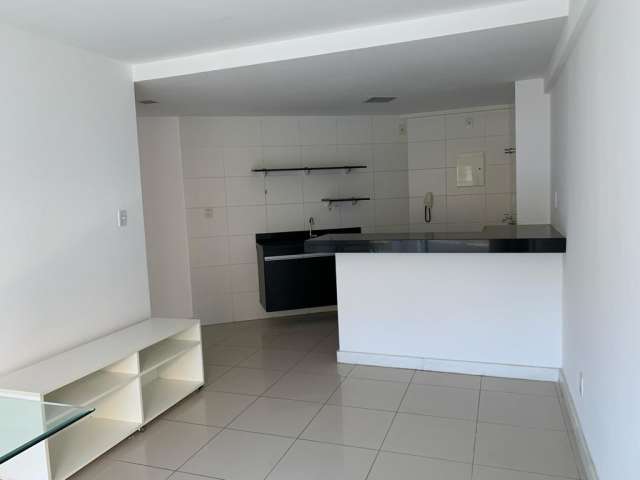 Apartamento em Ondina com 1 quarto, 51m² à venda por R$ 350.000,00