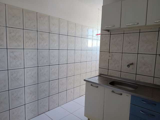 Apartamento no Imbuí com 2 quartos, 50m² à venda por R$ 210.000,00