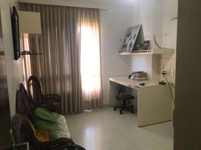 Apartamento no Itaigara com 3 quartos e 1 suíte, 154m² à venda por R$ 770.000,00