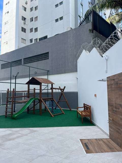 Cobertura na Pituba com 5 quartos sendo 2 suítes, 280m² à venda por R$ 1.470.000,00