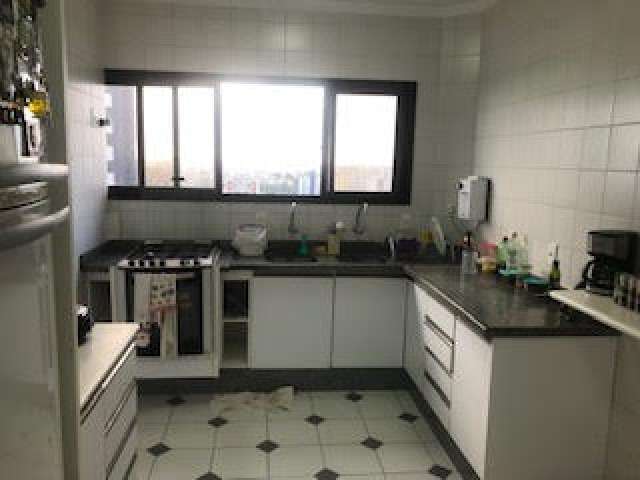 Apartamento no Horto Florestal com 4 quartos sendo 2 suítes, 195m² à venda por R$ 1.980.000,00