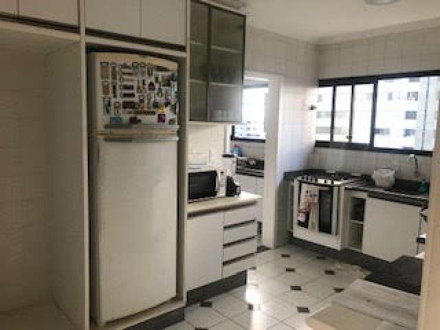 Apartamento no Horto Florestal com 4 quartos sendo 2 suítes, 195m² à venda por R$ 1.980.000,00