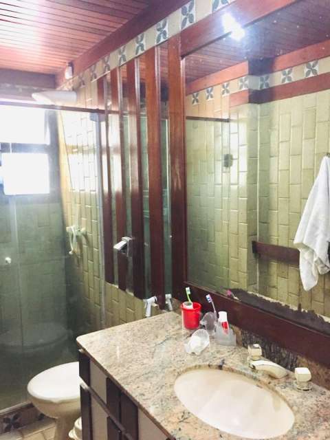 Apartamento na Ondina com 3 quartos sendo 1 suíte, 180m² à venda por R$ 500.000,00