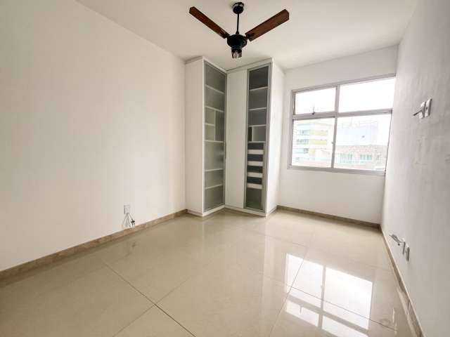 Apartamento no Jardim Apipema com 3 quartos sendo 1 suíte, 311m² à venda por R$ 790.000,00