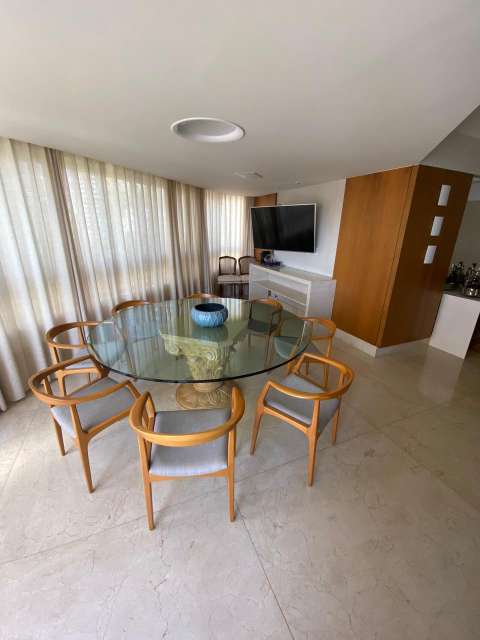 Apartamento no Horto Florestal de 4 quartos sendo 4 suítes, 256m² à venda por R$ 1.950.000,00