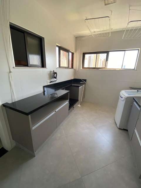 Apartamento no Horto Florestal de 4 quartos sendo 4 suítes, 256m² à venda por R$ 1.950.000,00