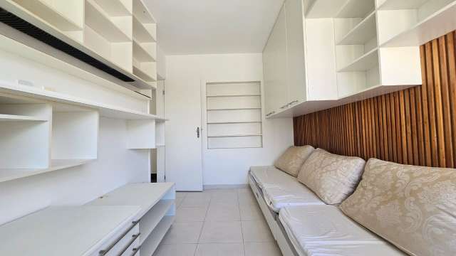 Apartamento na Barra de 2 quartos sendo 1 suíte, 84m² à venda por R$ 490.000,00