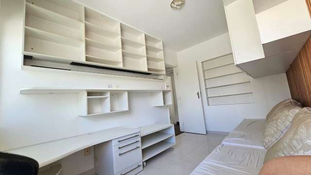 Apartamento na Barra de 2 quartos sendo 1 suíte, 84m² à venda por R$ 490.000,00