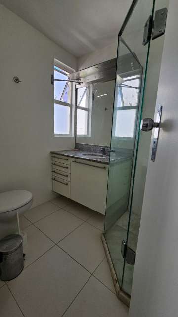 Apartamento na Barra de 2 quartos sendo 1 suíte, 84m² à venda por R$ 490.000,00