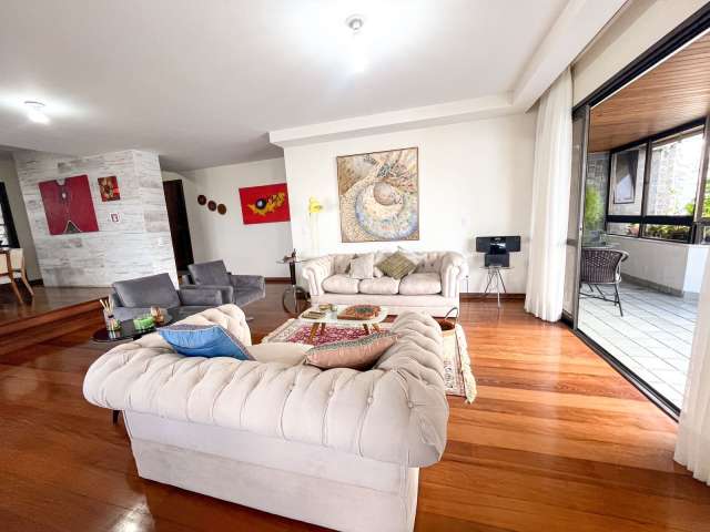 Apartamento no Jardim Apipema de 4 quartos sendo 4 suítes, 304m² à venda por R$ 1.200.000,00