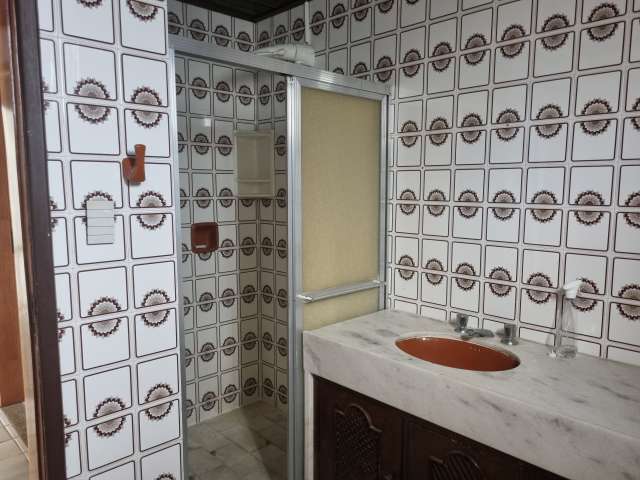 Apartamento na Barra de 3 quartos sendo 1 suíte, 180m² à venda por R$ 700.000,00