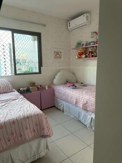 Apartamento na Pituba de 3 quartos sendo 2 suítes, 128m² à venda por R$ 950.000,00