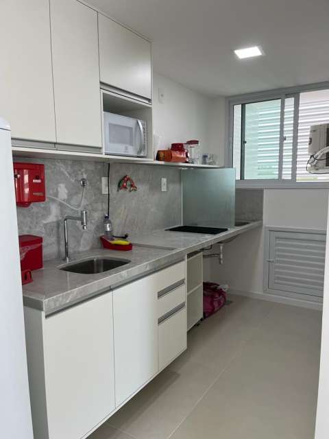 Apartamento na barra de 1 quarto sendo 1 suíte, 50m² à venda por R$ 890.000,00