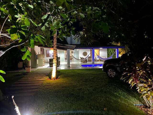 Casa em Itacimirim com 5 quartos e 5 suítes, 765m² à venda por R$ 2.100.000,00