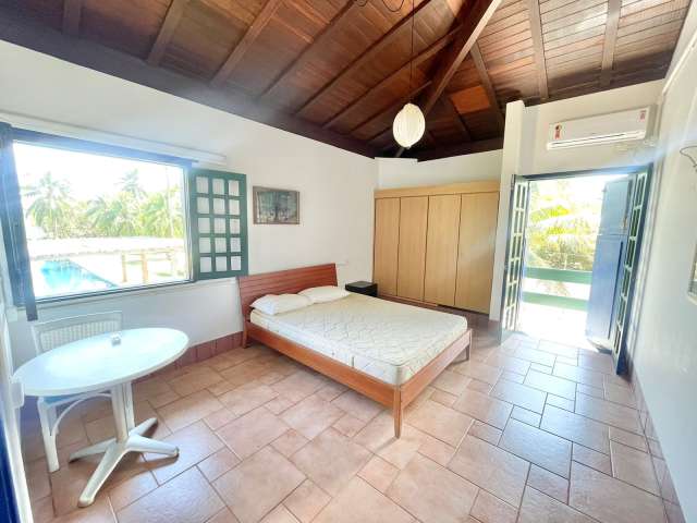 Casa FRENTE MAR em Busca Vida com 7 quartos e 7 suítes, 2.010m² à venda por R$ 7.000.000,00