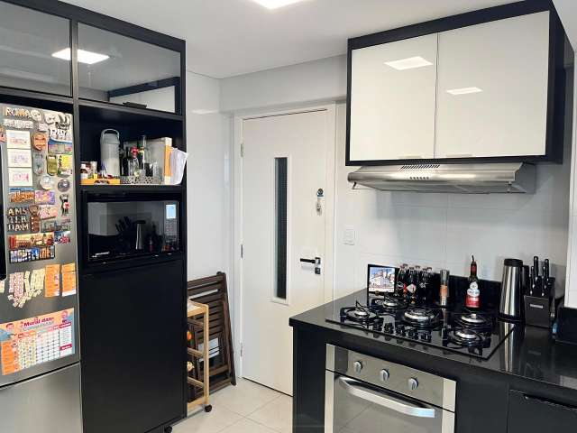 Apartamento na Barra com 3 quartos e 3 suítes, 128m² à venda por R$ 1.600.000,00