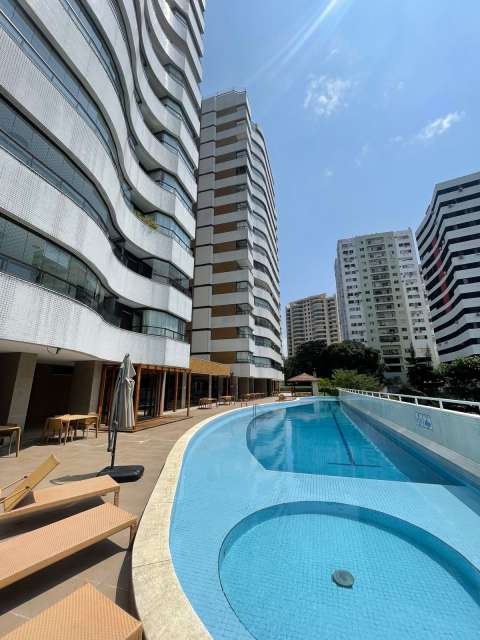 Cobertura no Alto do Itaigara com 5 quartos e 5 suítes, 322m² à venda por R$ 2.450.000,00