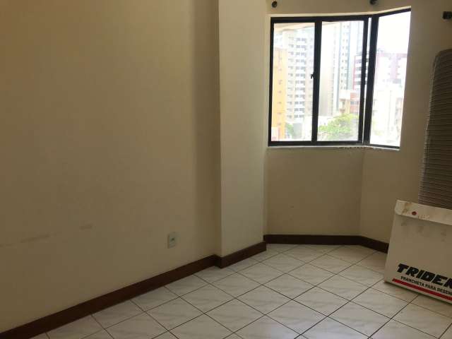 Cobertura na Pituba com 3 quartos e 1 suíte, 172m² à venda por R$ 630.000,00