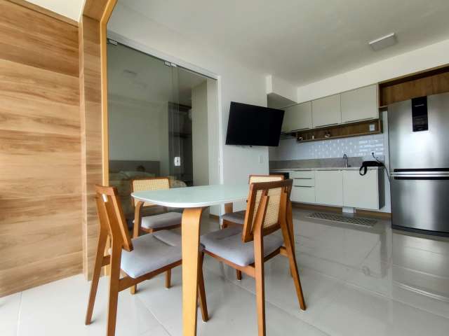 Apartamento na Barra com 1 quarto e 1 suíte, 42m² à venda por R$ 900.000,00