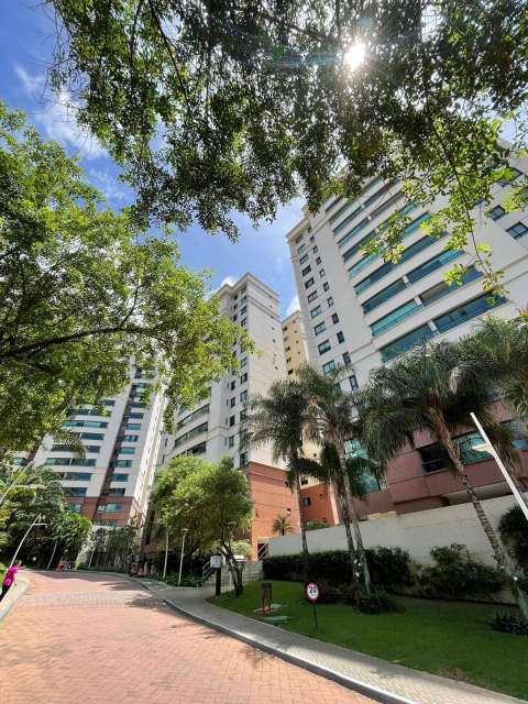 Apartamento em Pituaçu 3 suítes, 231m² à venda por R$ 1.480.000,00