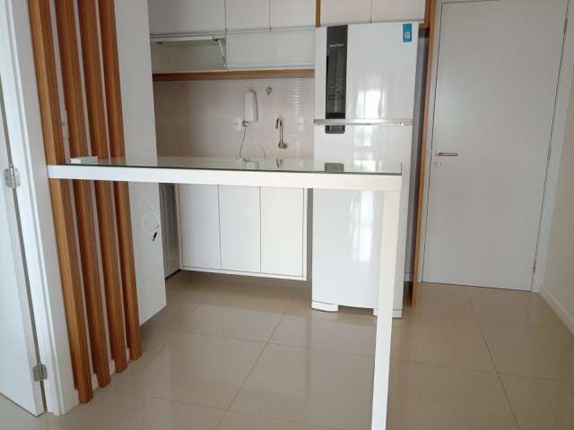 Apartamento com 1 quarto e 1 suíte, 48 m² para alugar por R$ 3.580,00 - Graça - Salvador/BA