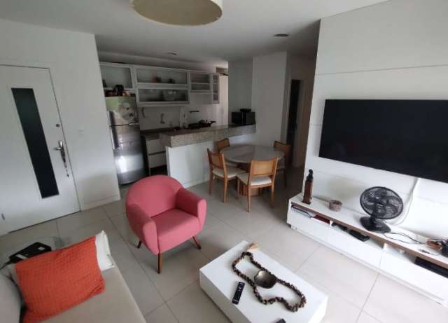 Apartamento com 2 quartos e 1 suíte, 67 m² para alugar por R$ 3.980,00 - Graça, Salvador/BA