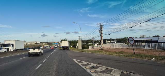 Galpão com 2.764,00 m² para alugar por R$ 10.000,00