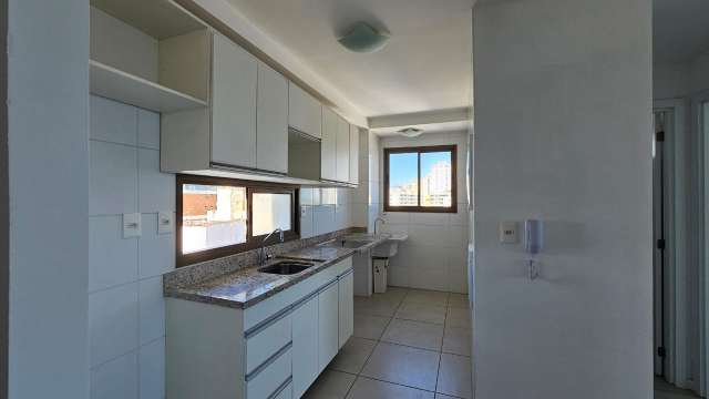 Apartamento na Barra com 1 quarto, 49m² à venda por R$ 750.000,00