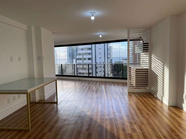 Apartamento na Graça com 2 suítes, 95m² à venda por R$ 850.000,00