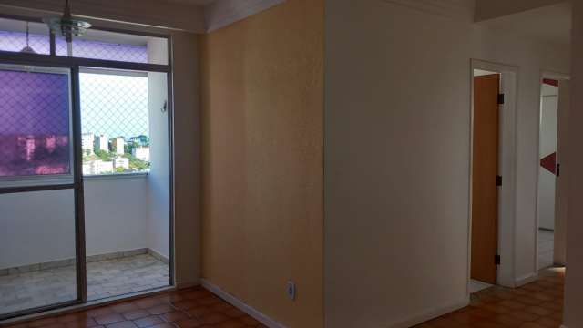 Apartamento no Imbuí com 2 quartos, 63m² à venda por R$ 360.000,00