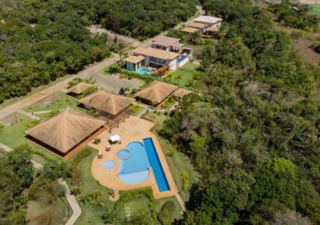 Casa na Praia do Forte PORTEIRA FECHADA com 6 suítes, 400m² à venda por R$ 3.600.000,00