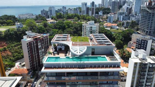 Apartamento na Barra PORTEIRA FECHADA com 2 quartos e 1 suíte, 67m² à venda por R$ 1.690.000,00