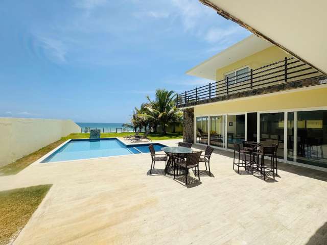 Casa na Praia de Jacuípe PORTEIRA FECHADA com 5 suítes, 485m² à venda por R$ 3.500.000,00