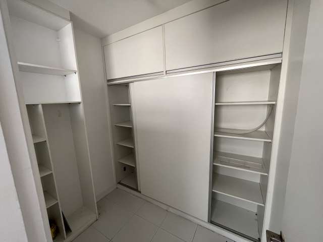 Apartamento com 2 quartos e 1 suíte, 136,87 m² para alugar por R$ 3.600,00 - Rua Amazonas, PItuba - Salvador/BA 