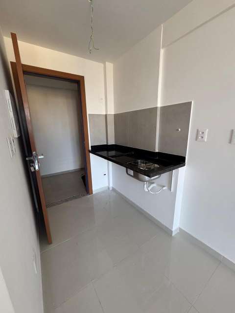 Studio em Stella Maris com 29m² à venda por R$ 390.000,00