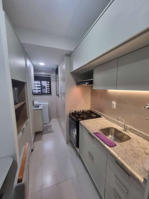 Apartamento com 1 quarto e 1 suíte, 45,00 m² para alugar por R$ 3.755,00 - Itaigara - Salvador/BA