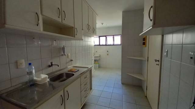 Apartamento na Pituba com 3 quartos e 1 suíte, 95m² à venda por R$ 980.000,00